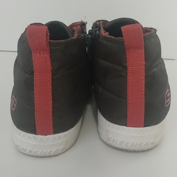 SKECHERS Boys Size 12 Gray Camouflage Print With Orange - Picture 3 of 10